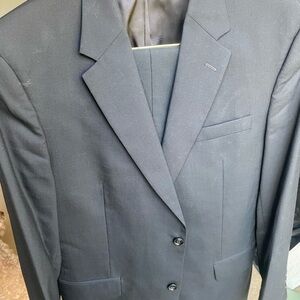 Jos. A. Bank Black Suit 42 R